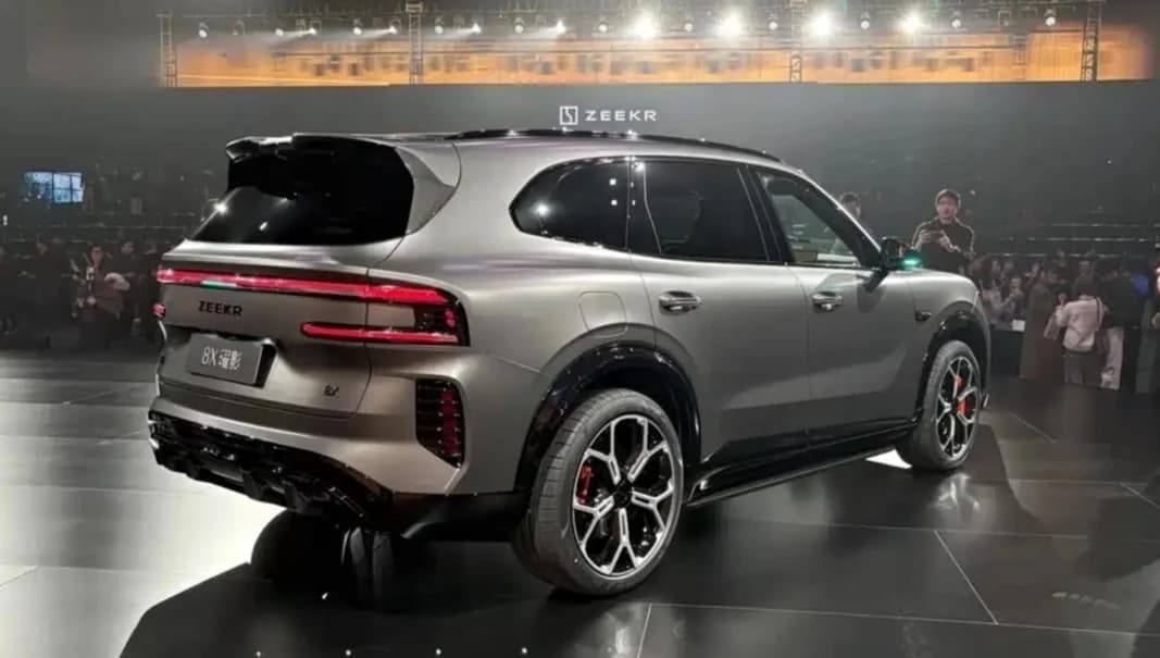22-inch Lingbo sport wheels